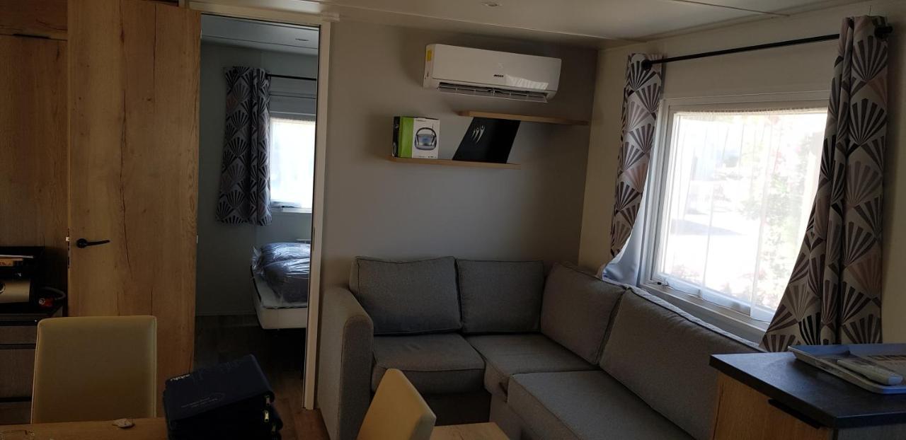 Les Mobilhomes Helvetiques 4 Etoiles Mar Estang Canet En Roussillon Exterior photo